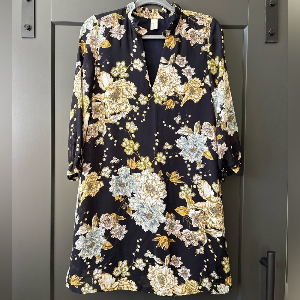 H&M Black Long-Sleeve Floral V-Neck Dress with Yellow & Cream Blooms
